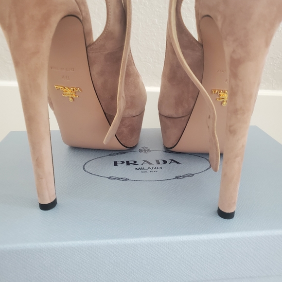 Prada Suede Slingback Platform Pumps - Picture 5 of 8